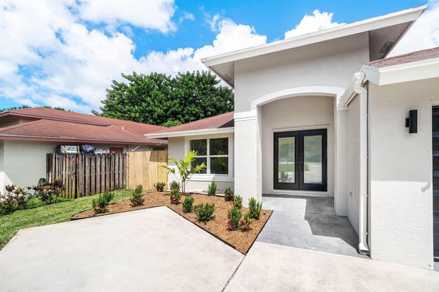 4879 LINCOLN Road, Delray Beach FL 33445 - Delray Beach, FL - Photo 4