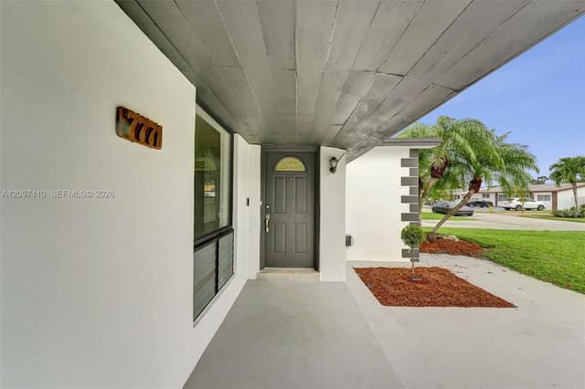 7771 Ramona St, Miramar FL 33023 - Miramar, FL - Photo 6
