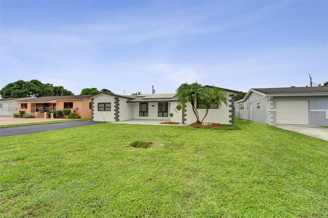 7771 Ramona St, Miramar FL 33023 - Miramar, FL - Photo 3