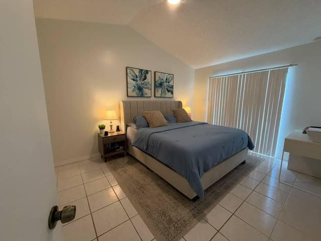 1437 Royal Forest Court, West Palm Beach FL 33406 - West Palm Beach, FL - Photo 7