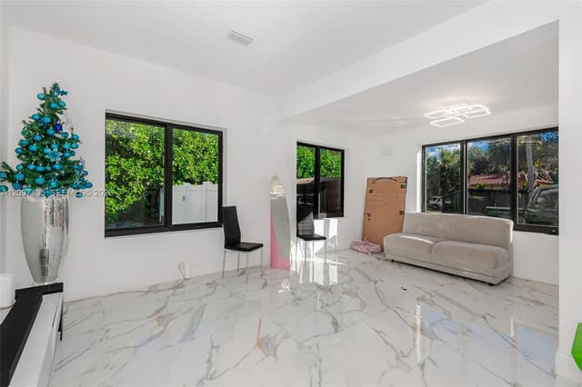 1683 NE 168th St, North Miami Beach FL 33162 - North Miami Beach, FL - Photo 3