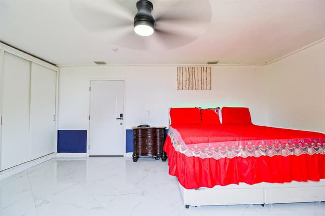 219 NE 6th Avenue, Boynton Beach FL 33435 - Boynton Beach, FL - Photo 7