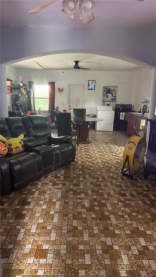 2240 NW 102nd St, Miami FL 33147 - Miami, FL - Photo 6