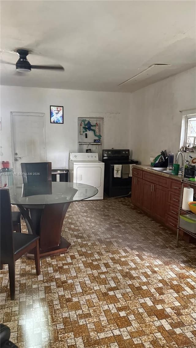 2240 NW 102nd St, Miami FL 33147 - Miami, FL - Photo 7
