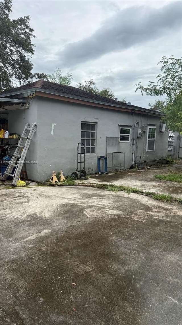 2240 NW 102nd St, Miami FL 33147 - Miami, FL - Photo 3
