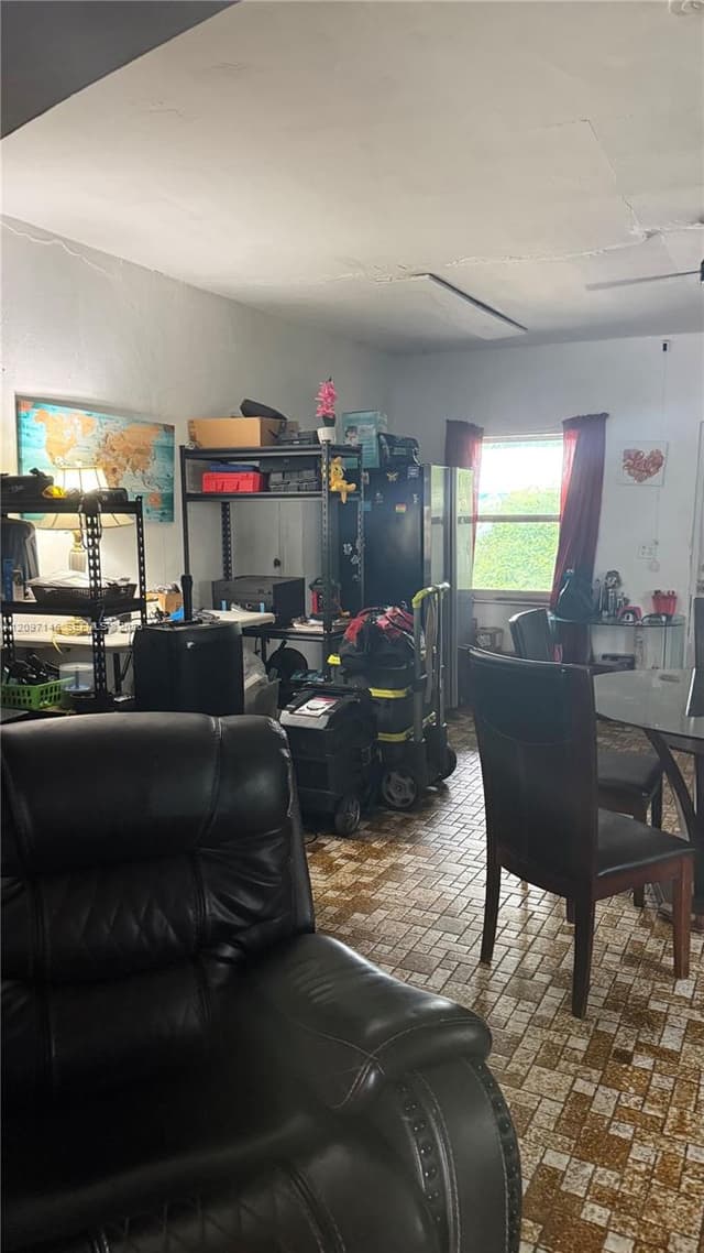 2240 NW 102nd St, Miami FL 33147 - Miami, FL - Photo 5
