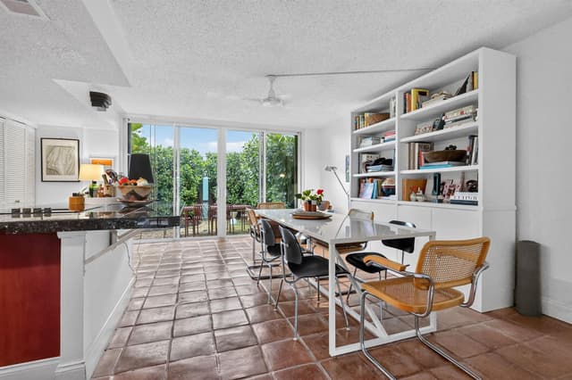 946 NE 24TH Avenue # 186, Hallandale Beach FL 33009 - Hallandale Beach, FL - Photo 3
