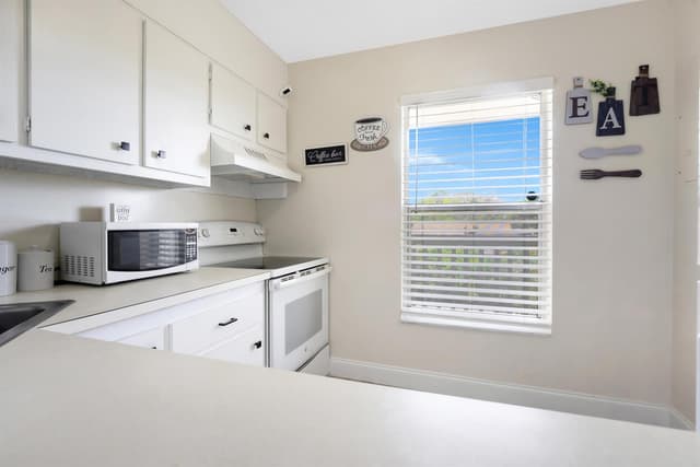 6091 NW 61ST Avenue # 307, Tamarac FL 33319 - Tamarac, FL - Photo 6