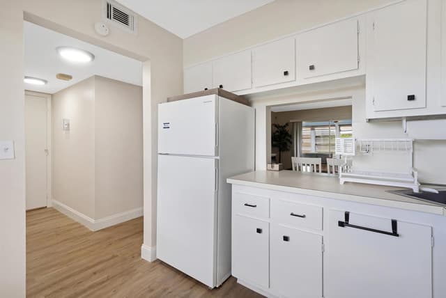6091 NW 61ST Avenue # 307, Tamarac FL 33319 - Tamarac, FL - Photo 4