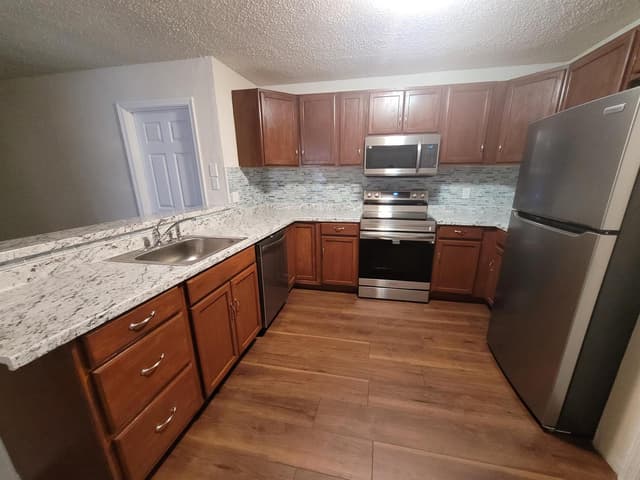 8539 NW 23RD Manor, Coral Springs FL 33065 - Coral Springs, FL - Photo 3