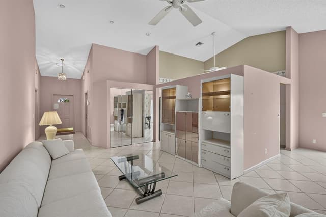 3914 Dafilee Circle, West Palm Beach FL 33417 - West Palm Beach, FL - Photo 5