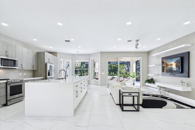 12579 VIA LUCIA, Boynton Beach FL 33436 - Boynton Beach, FL - Photo 6