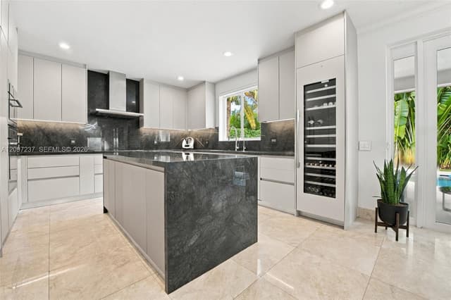 1937 Timberline Rd, Weston FL 33327 - Weston, FL - Photo 7