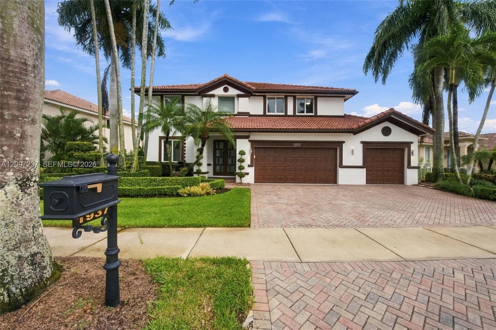 1937 Timberline Rd, Weston FL 33327 - Weston, FL - Photo 1