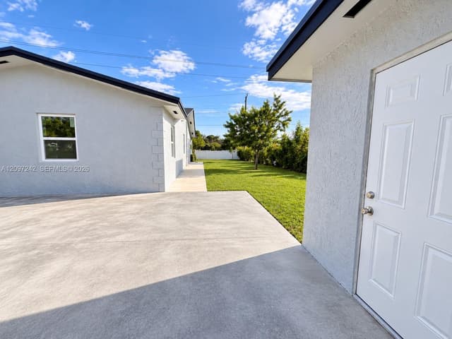 2125 NW 179th St, Miami Gardens FL 33056 - Miami Gardens, FL - Photo 5