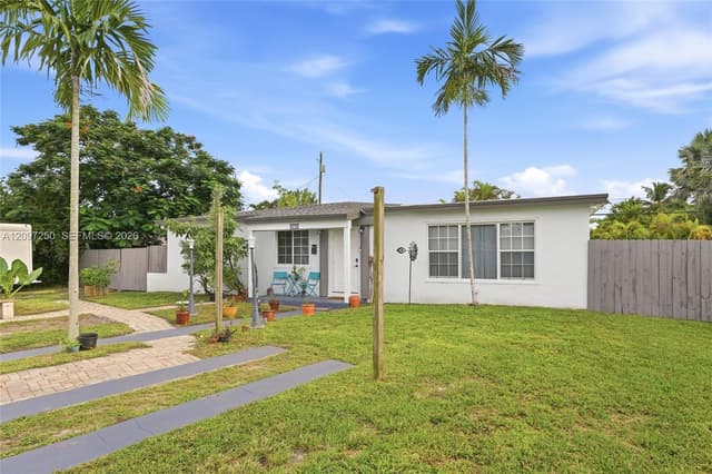 9270 SW 43rd St, Miami FL 33165 - Miami, FL - Photo 4
