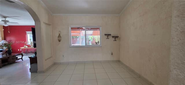 17665 NW 87th Ct, Hialeah FL 33018 - Hialeah, FL - Photo 5