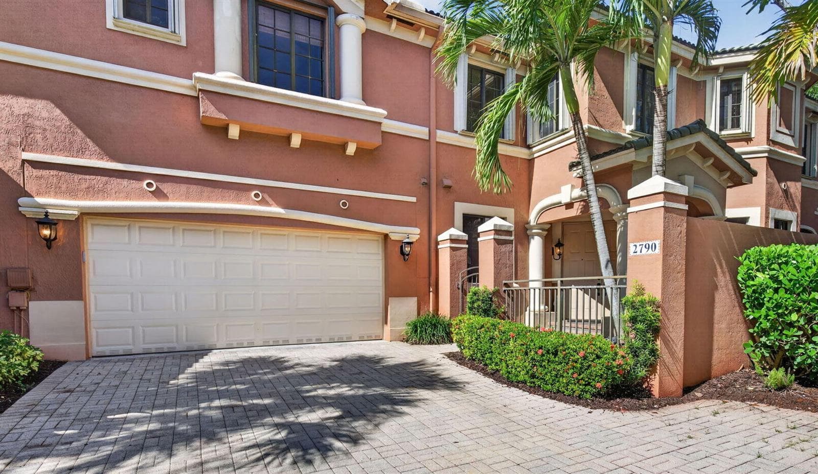2790 Kinsington Circle, Weston FL 33332 - Weston, FL - Photo 1