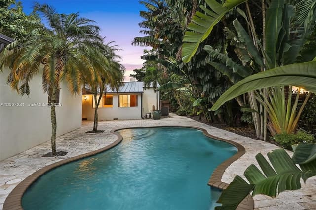77 NW 106th St, Miami Shores FL 33150 - Miami Shores, FL - Photo 2