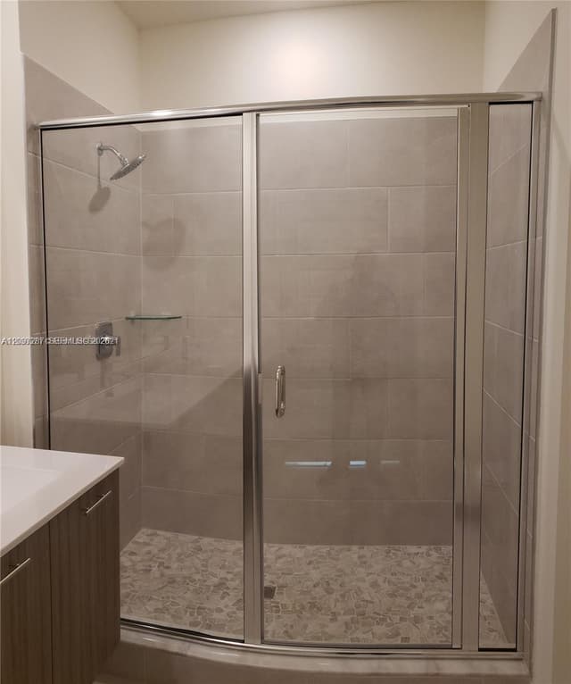 8363 NW 41st St # 404, Doral FL 33166 - Doral, FL - Photo 6