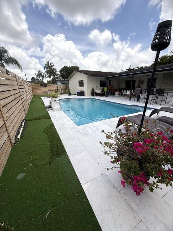 501 NW 98th Avenue, Pembroke Pines FL 33024 - Pembroke Pines, FL - Photo 7