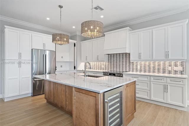 248 Honeysuckle Dr, Jupiter FL 33458 - Jupiter, FL - Photo 2