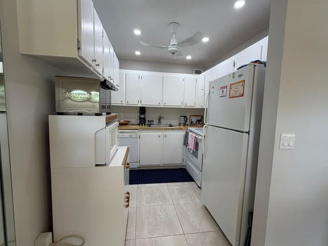 458 Tilford U, Deerfield Beach FL 33442 - Deerfield Beach, FL - Photo 6