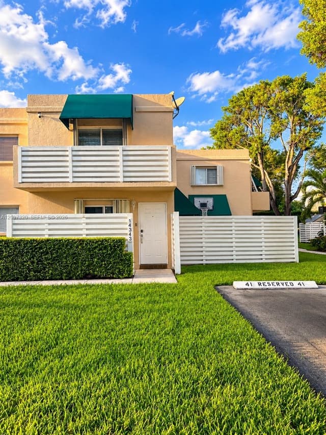 14343 SW 96th Ter, Miami FL 33186 - Miami, FL - Photo 2