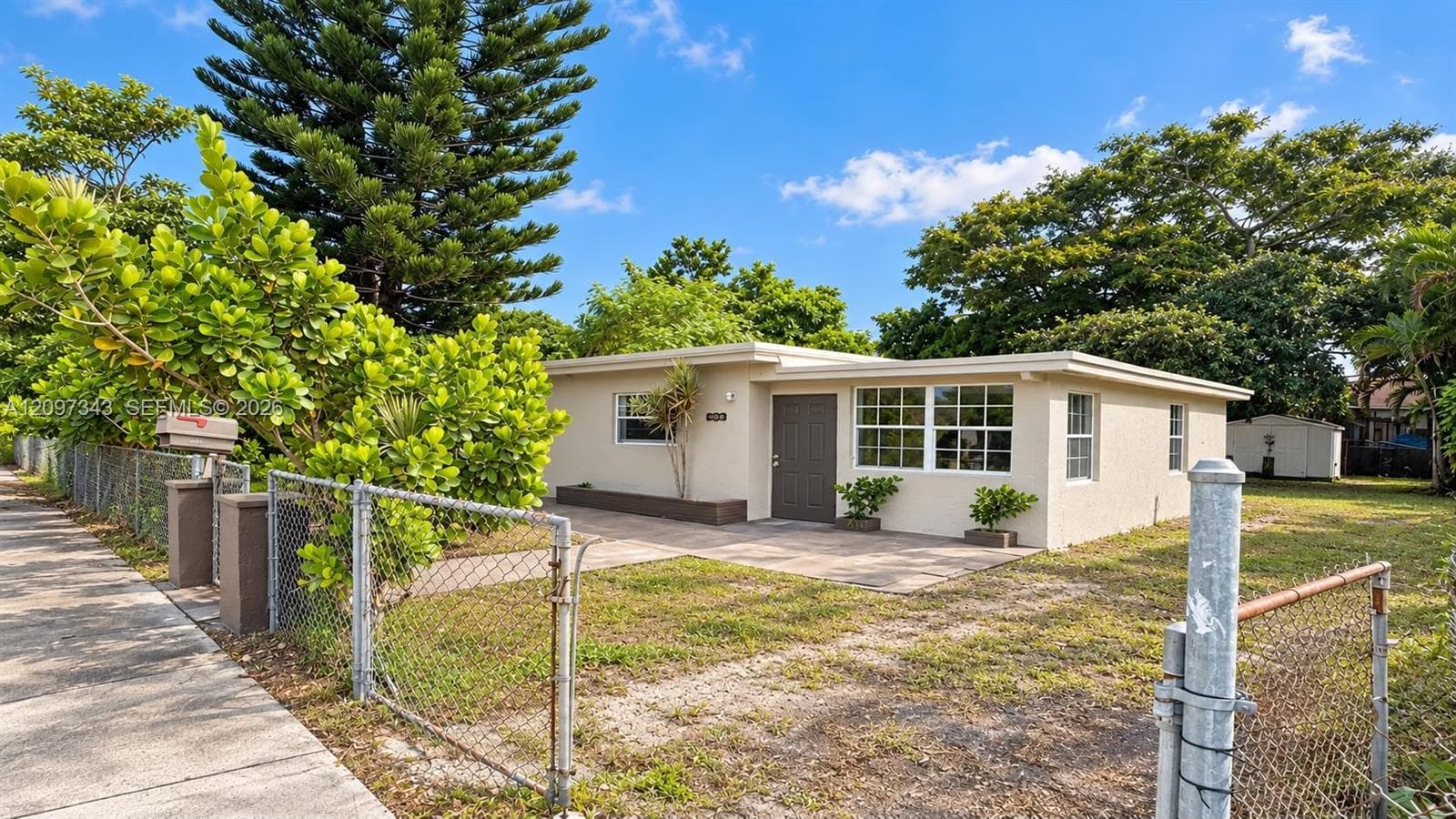 6308 Washington St, Hollywood FL 33023 - Hollywood, FL - Photo 1