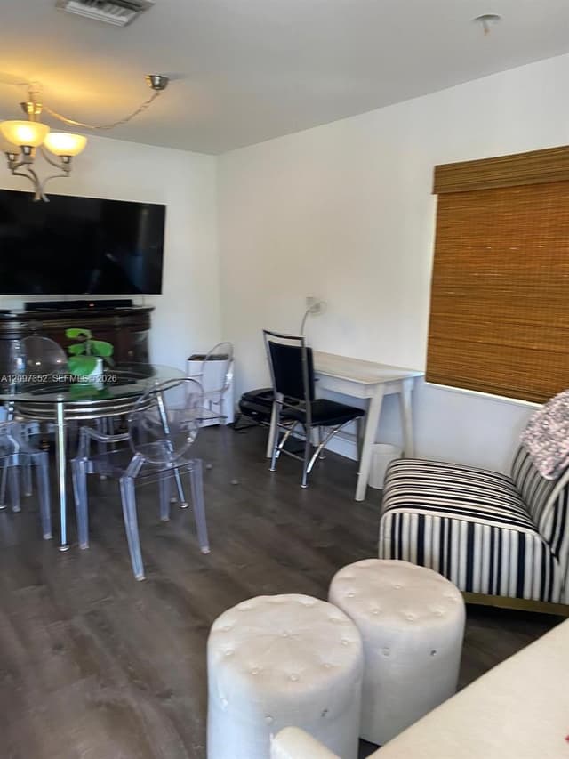 206 SW 2nd Ter, Dania Beach FL 33004 - Dania Beach, FL - Photo 4