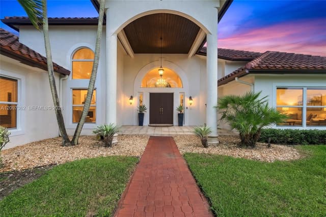 13105 SW 106th Ave, Miami FL 33176 - Miami, FL - Photo 4