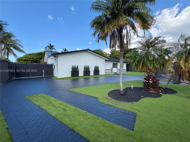9481 SW 10th St, Miami FL 33174 - Miami, FL - Photo 6