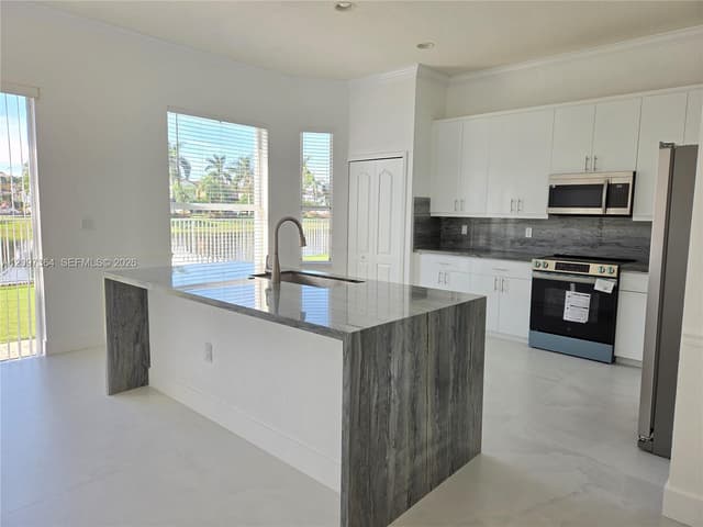 16240 SW 66 ST, Miami FL 33193 - Miami, FL - Photo 4