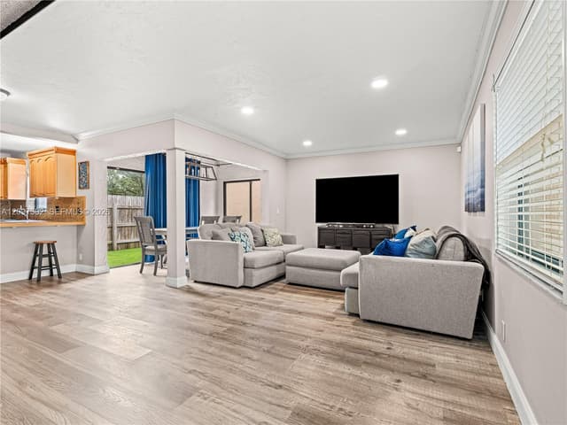 16 Chestnut Cir, Cooper City FL 33026 - Cooper City, FL - Photo 5