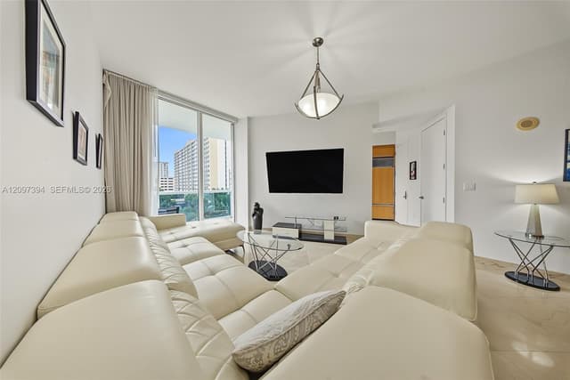 15901 Collins Ave # 405, Sunny Isles Beach FL 33160 - Sunny Isles Beach, FL - Photo 6