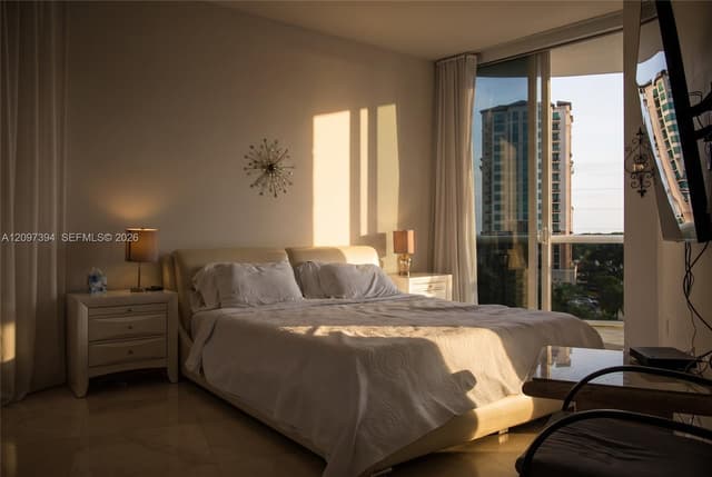 15901 Collins Ave # 405, Sunny Isles Beach FL 33160 - Sunny Isles Beach, FL - Photo 3