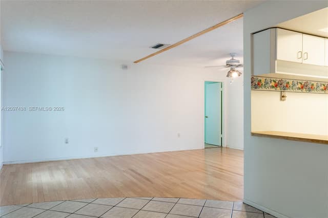 1010 NW 93rd Ter, Pembroke Pines FL 33024 - Pembroke Pines, FL - Photo 6