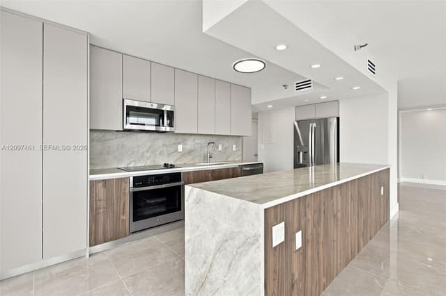 19101 NE 36th Ct # 2705, Aventura FL 33180 - Aventura, FL - Photo 5