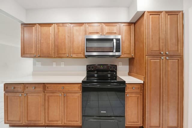 831 NW 43RD Avenue, Coconut Creek FL 33066 - Coconut Creek, FL - Photo 7