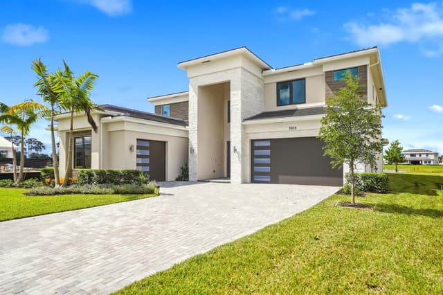 7605 Bridle Trail Way, Lake Worth FL 33449 - Lake Worth, FL - Photo 3