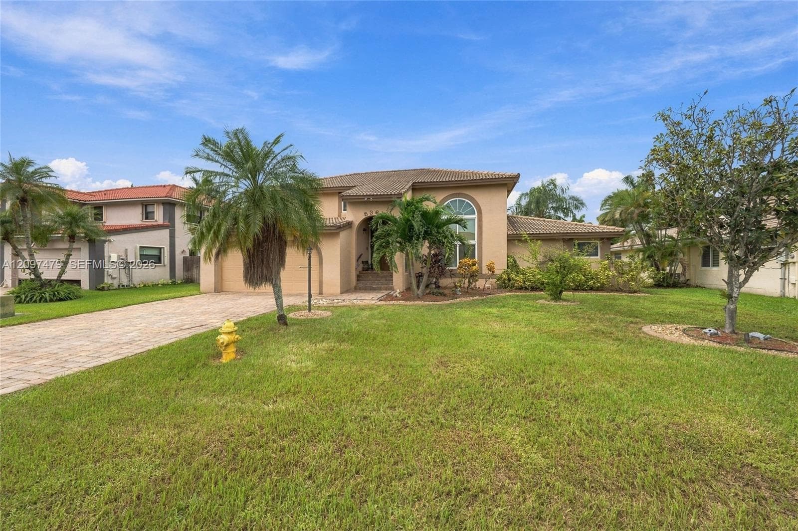 5361 Lancelot Ln, Davie FL 33331 - Davie, FL - Photo 1