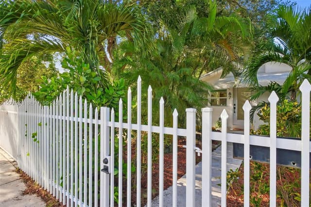 67 NW 51st St, Miami FL 33127 - Miami, FL - Photo 3