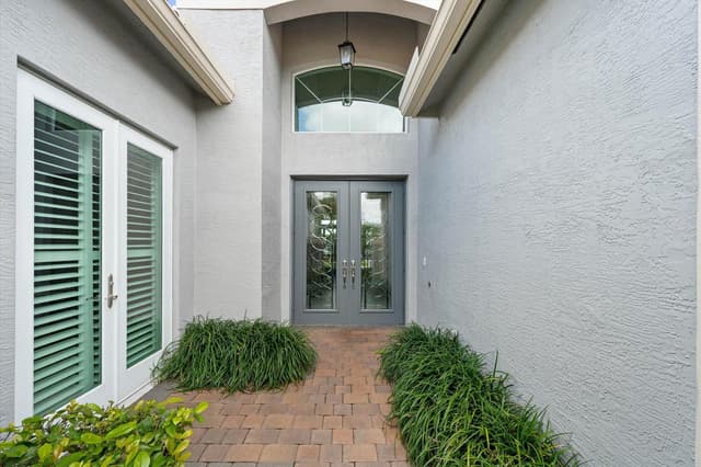 8200 MAJESTIC MOUNTAIN Drive, Boynton Beach FL 33473 - Boynton Beach, FL - Photo 3