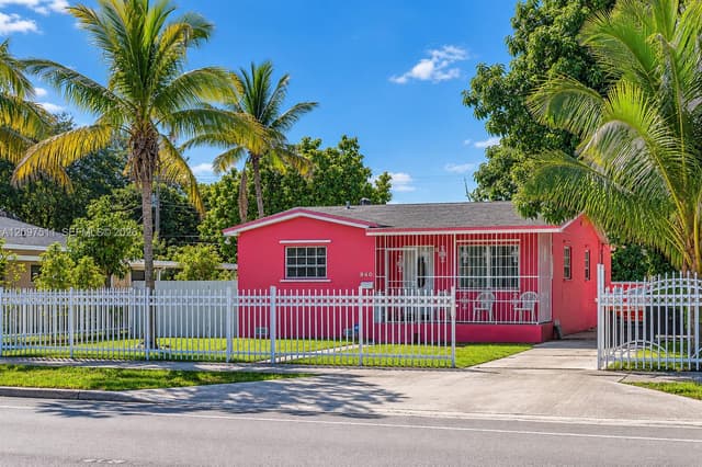 940 NW 135th St, North Miami FL 33168 - North Miami, FL - Photo 5