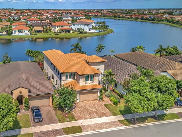 11965 S BAYPOINT Circle, Parkland FL 33076 - Parkland, FL - Photo 3