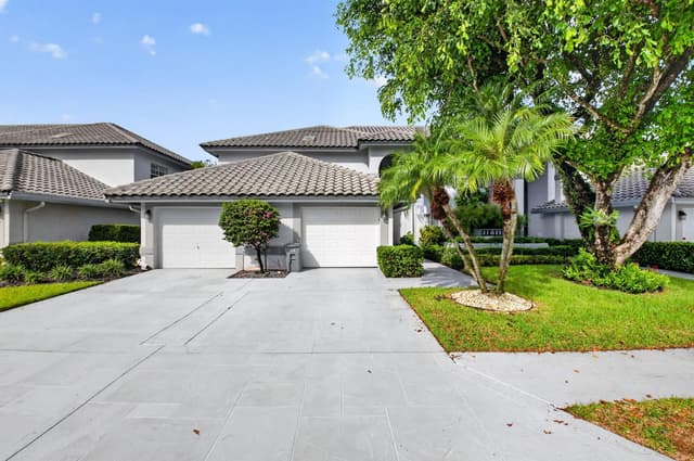 11611 BRIARWOOD Circle # 3, Boynton Beach FL 33437 - Boynton Beach, FL - Photo 3