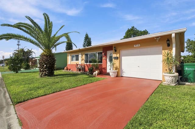 975 NW 67TH Avenue, Margate FL 33063 - Margate, FL - Photo 2