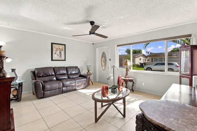 975 NW 67TH Avenue, Margate FL 33063 - Margate, FL - Photo 4