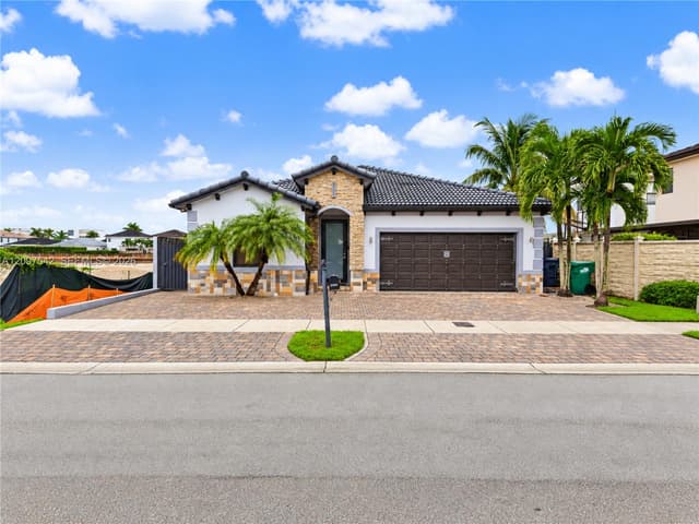 2350 SW 144th Ave, Miami FL 33175 - Miami, FL - Photo 2