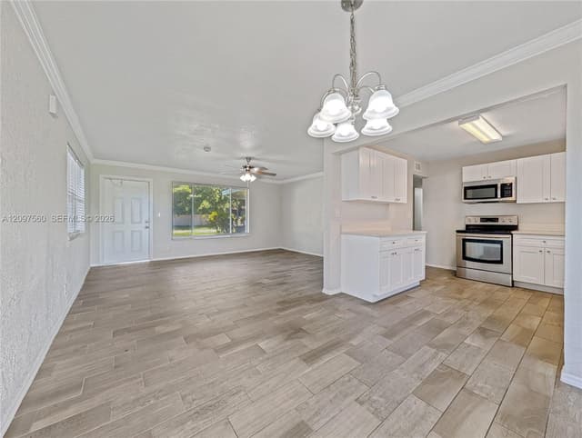 6510 SW 16th Ct, North Lauderdale FL 33068 - North Lauderdale, FL - Photo 7